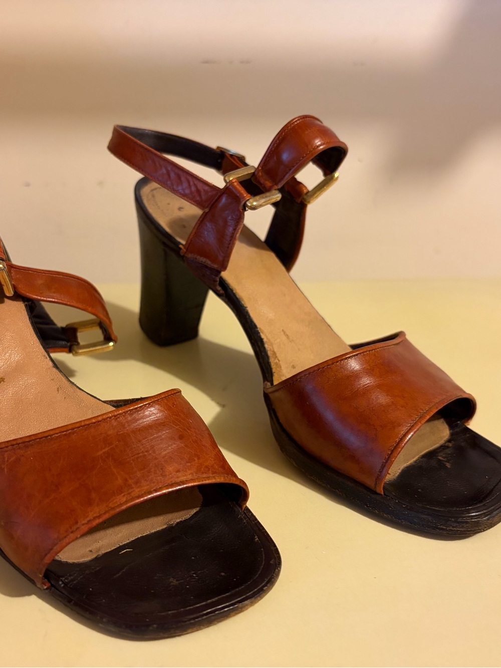 Women's Brown Leather Block Heel Sandals